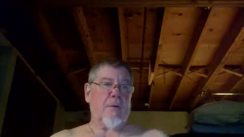 Snapshot of mrblade666 chatting on May 2026 02:23:01 PM mrblade666 online show from May 2026 02:23:01 PM