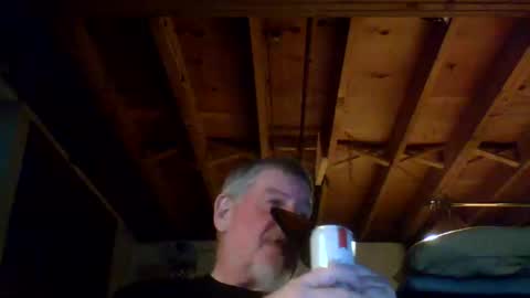 Snapshot of mrblade666 chatting on May 2026 11:12:01 PM mrblade666 online show from May 2026 11:12:01 PM