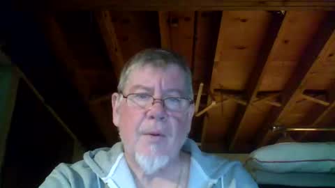 Snapshot of mrblade666 chatting on May 2026 07:04:01 PM mrblade666 online show from May 2026 07:04:01 PM