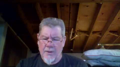 Snapshot of mrblade666 chatting on June 2026 09:28:02 PM mrblade666 online show from June 2026 09:28:02 PM