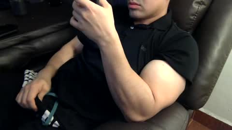 Snapshot of mrbree chatting on June 2026 05:23:01 PM Mr Bree online show from June 2026 05:23:01 PM