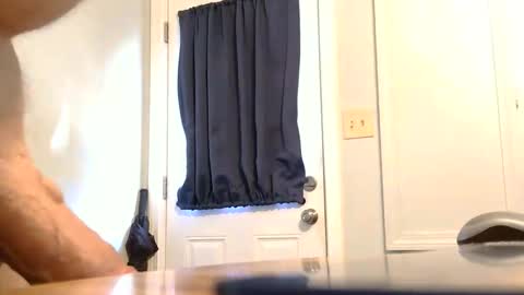 Snapshot of mrbrigggs chatting on June 2026 04:39:02 PM mrbrigggs online show from June 2026 04:39:02 PM