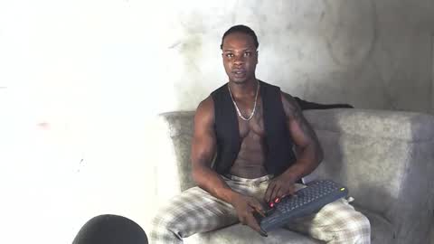 byron online show from October 2025 01:11:01 PM