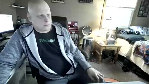 Snapshot of mrclean_55 chatting on March 2026 05:52:02 PM MrClean55 online show from March 2026 05:52:02 PM