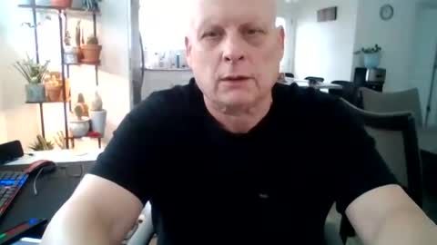 Snapshot of mrclean_55 chatting on July 2026 03:43:01 PM MrClean55 online show from July 2026 03:43:01 PM