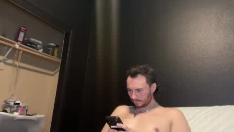 mrcloudzzz online show from August 2026 11:03:01 PM