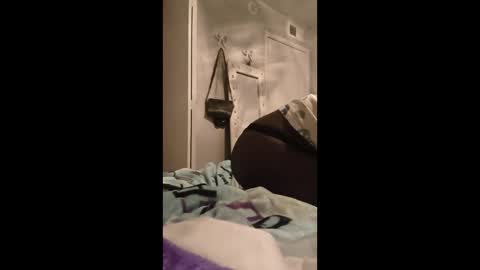 Snapshot of mreatdatbooty chatting on February 2026 07:32:02 PM Uglyfineass online show from February 2026 07:32:02 PM