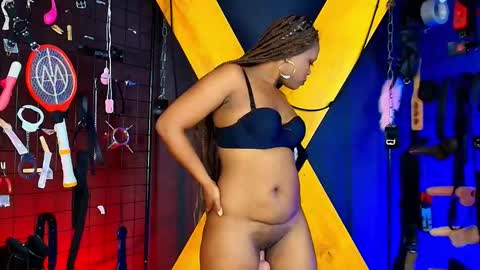 mrebonybdsm online show from October 2025 01:01:02 PM