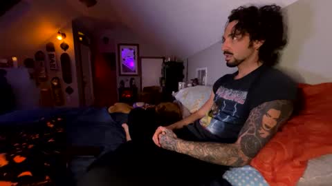 mrfanceypants online show from October 2025 02:43:02 AM