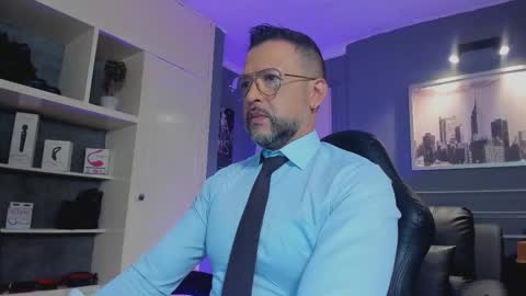 MrFrank. online show from October 2025 11:44:01 AM