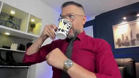 Snapshot of mrfrank_tattoo chatting on June 2026 04:29:01 PM MrFrank. online show from June 2026 04:29:01 PM