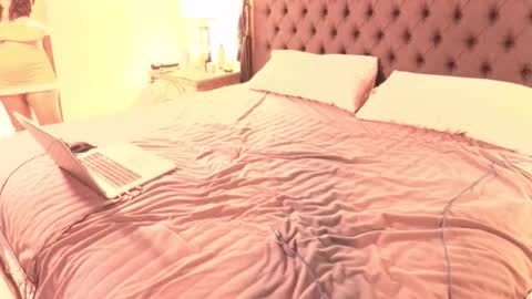 Snapshot of mrfuntime4you chatting on December 2025 04:10:02 AM MrFunTimeforYou online show from December 2025 04:10:02 AM