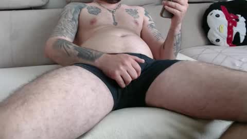 mrhairyx1 online show from May 2026 11:59:02 AM