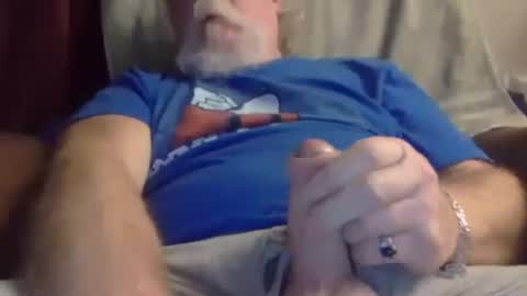 Snapshot of mrhollar chatting on December 2024 01:40:01 AM mrhollar online show from December 2024 01:40:01 AM