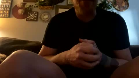 Snapshot of mrj1982 chatting on March 2025 06:18:01 PM Mr.j online show from March 2025 06:18:01 PM