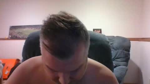 Snapshot of mrlovalova83 chatting on February 2025 05:19:01 AM mrlovalova83 online show from February 2025 05:19:01 AM