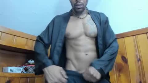 mromg007 online show from May 2026 01:56:01 AM