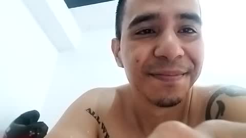 Snapshot of mrpassion3 chatting on February 2026 03:27:01 PM mrpassion3 online show from February 2026 03:27:01 PM