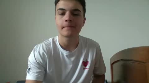 Snapshot of mrpine504 chatting on February 2026 03:49:02 AM mrpine504 online show from February 2026 03:49:02 AM