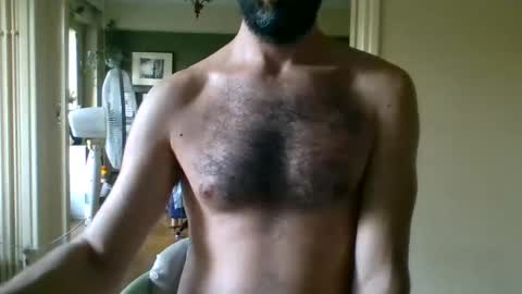 Snapshot of mrralph__90 chatting on June 2026 05:00:01 PM Mrralph online show from June 2026 05:00:01 PM