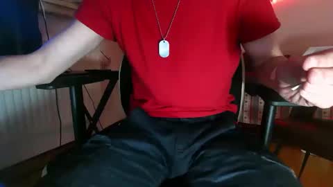 Snapshot of mrrogu3 chatting on April 2026 02:04:01 PM MrRogue online show from April 2026 02:04:01 PM