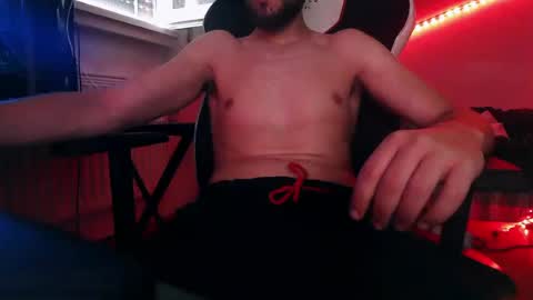 MrRogue online show from June 2026 11:37:02 AM