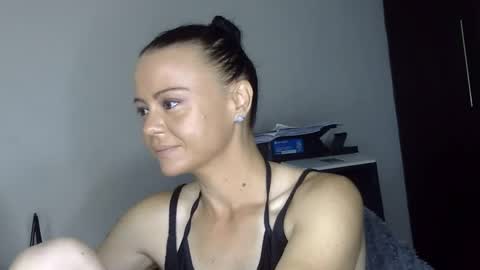 Snapshot of mrs_bunny_swing chatting on March 2026 11:32:01 AM mrs_bunny_swing online show from March 2026 11:32:01 AM