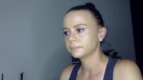 Snapshot of mrs_bunny_swing chatting on April 2026 11:33:01 AM mrs_bunny_swing online show from April 2026 11:33:01 AM