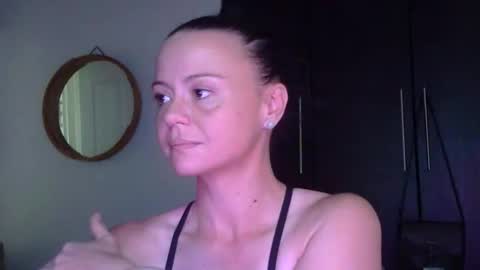 Snapshot of mrs_bunny_swing chatting on April 2026 07:57:01 AM mrs_bunny_swing online show from April 2026 07:57:01 AM