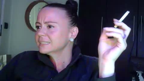 Snapshot of mrs_bunny_swing chatting on April 2026 01:49:02 PM mrs_bunny_swing online show from April 2026 01:49:02 PM