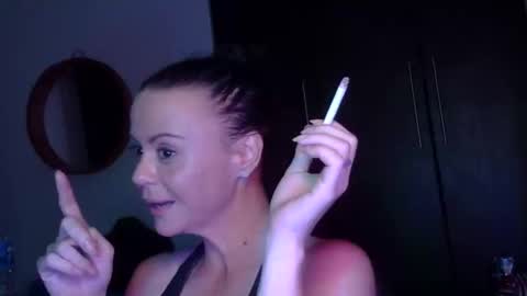 Snapshot of mrs_bunny_swing chatting on May 2026 07:19:02 PM mrs_bunny_swing online show from May 2026 07:19:02 PM