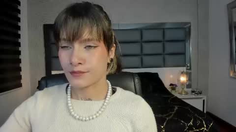 Regina online show from July 2026 02:52:02 AM