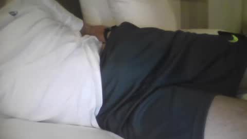 Snapshot of mrserenade46 chatting on November 2025 06:21:01 PM Mrserenade online show from November 2025 06:21:01 PM