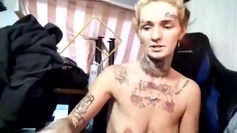 Snapshot of mrssavage97 chatting on December 2025 10:06:02 PM mrssavage97 online show from December 2025 10:06:02 PM