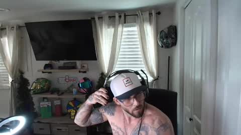 mrstr33tfr33k online show from January 2025 07:28:01 PM