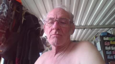 Chuck online show from May 2026 04:33:02 PM