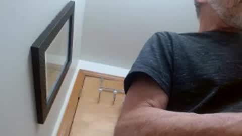 mrtease5 online show from January 2026 08:41:01 AM