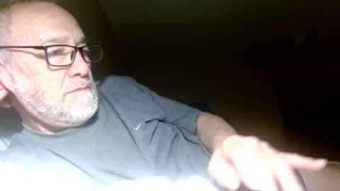 mrtease5 online show from March 2026 10:02:01 PM