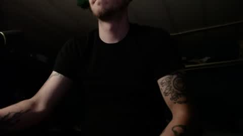 Snapshot of mrwickeddick chatting on July 2026 01:12:01 AM Winchester online show from July 2026 01:12:01 AM