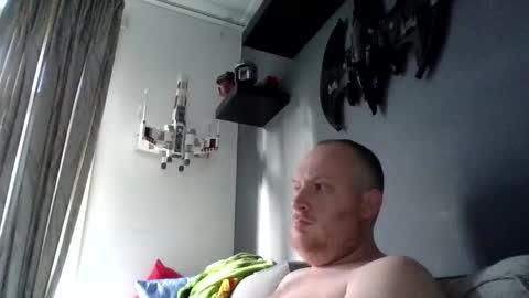 mrzwolle online show from December 2024 12:24:01 PM