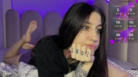 Dita online show from April 2026 04:49:01 PM