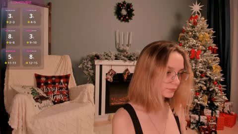 Snapshot of ms_elizabethqueen chatting on December 2024 03:22:02 PM Elizabeth online show from December 2024 03:22:02 PM