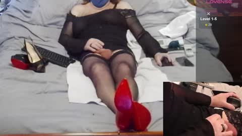 Jennifer online show from March 2026 11:33:01 PM