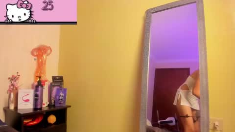 Snapshot of ms_meloddy chatting on May 2026 03:39:02 PM Ms Meloddy online show from May 2026 03:39:02 PM
