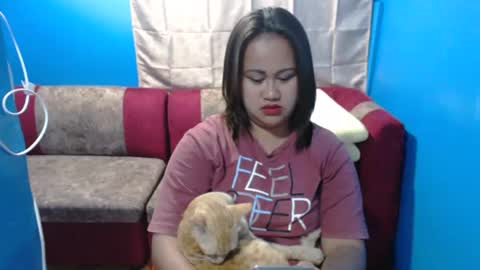 Nathalie online show from February 2025 08:17:01 AM