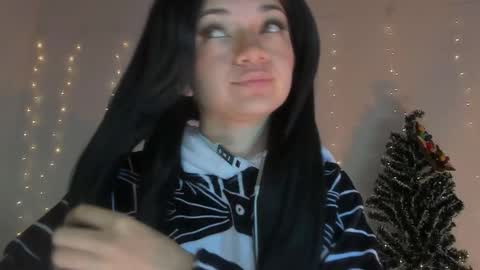 Snapshot of ms_pickless chatting on January 2026 02:10:01 PM Annabelle online show from January 2026 02:10:01 PM