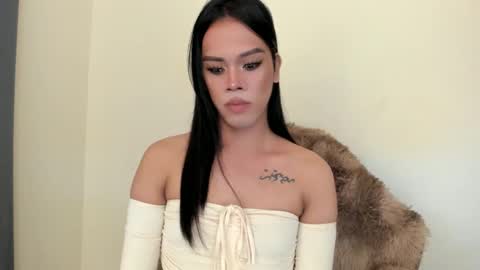 selena online show from January 2025 01:56:01 AM