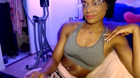 Snapshot of msemonibrown chatting on April 2026 06:00:02 AM CocoSage online show from April 2026 06:00:02 AM