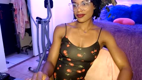 Snapshot of msemonibrown chatting on May 2026 04:29:02 AM CocoSage online show from May 2026 04:29:02 AM