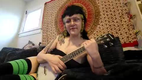 Snapshot of msharlequinn chatting on July 2026 01:08:01 AM Harley Quinn online show from July 2026 01:08:01 AM